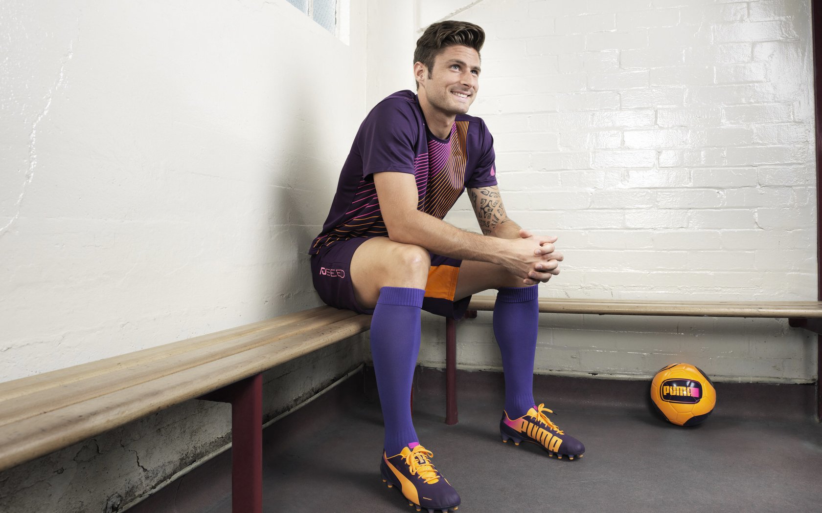 中场魔术师归来！若日尼奥一传一射导演胜利，阿森纳新赛季的答案藏在他脚下？